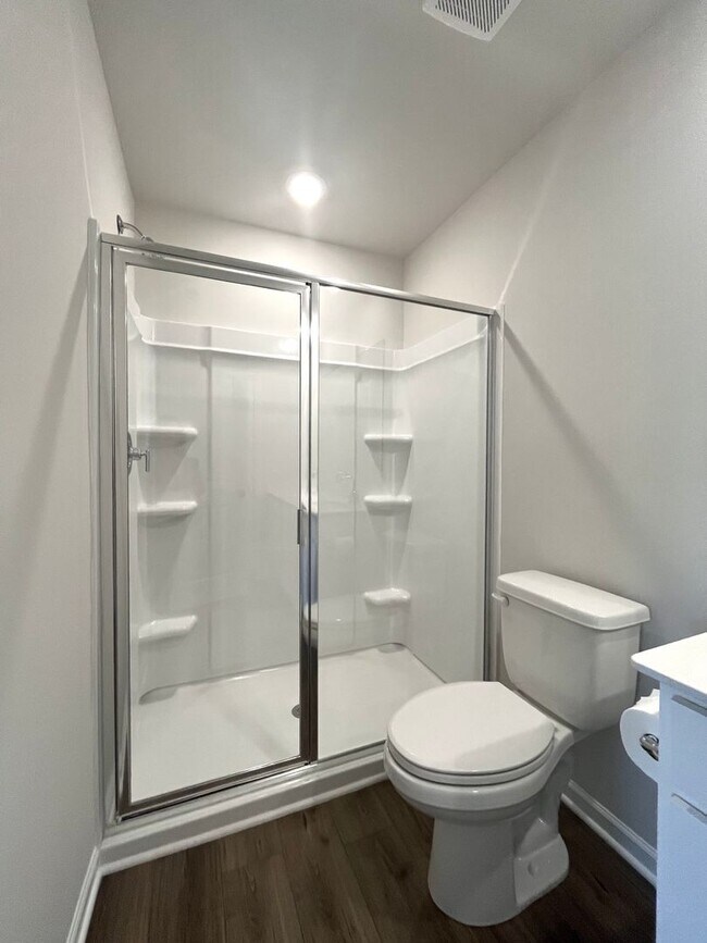 Building Photo - Brand New, 3 BR, 2.5 BA Townhome with Garage