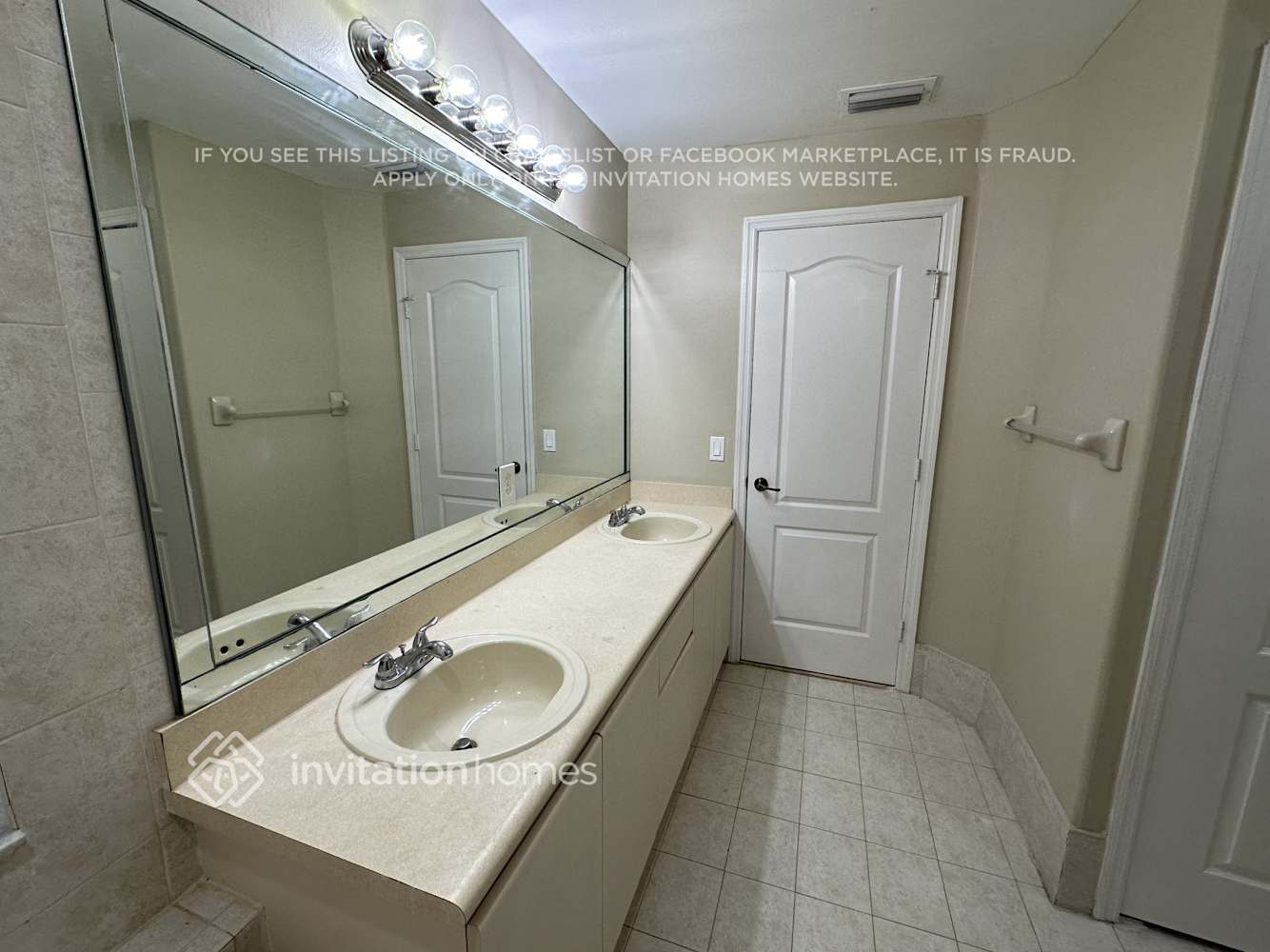 Building Photo - 16945 SW 34th St