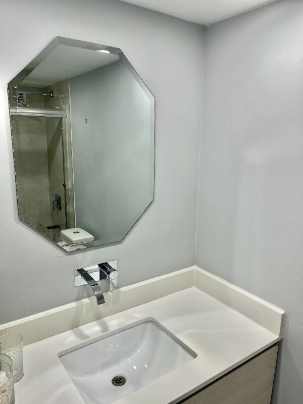 Building Photo - 18041 Biscayne Blvd