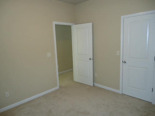 Building Photo - 1315 Inverness Cove Dr