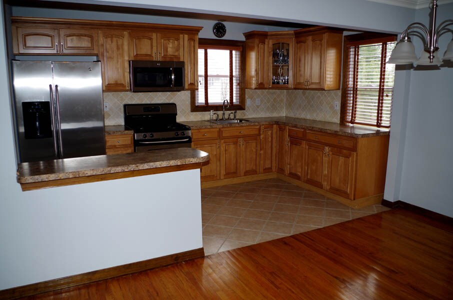 Building Photo - 44 Scoles Ave