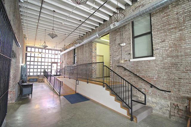 Building Photo - 200 Seneca St