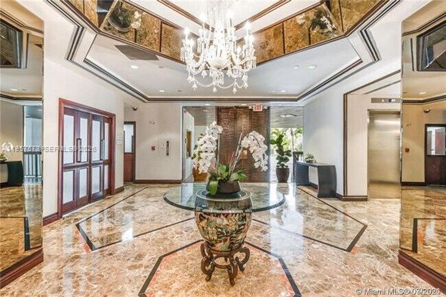 Building Photo - 151 SE 15th Rd