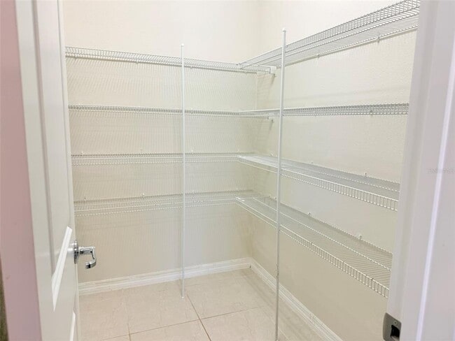 Building Photo - 10844 Rolling Moss Rd