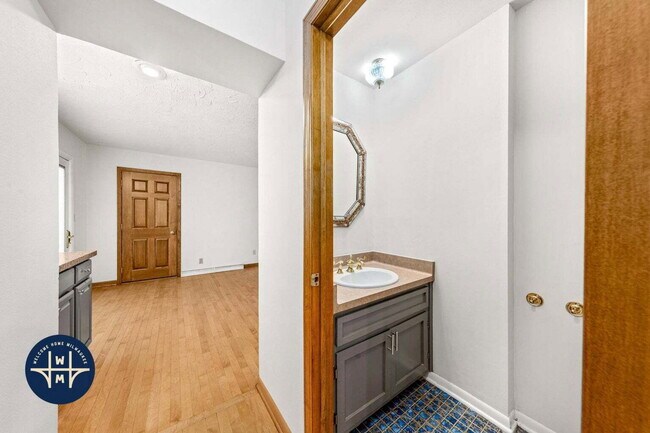 Building Photo - 15685 Brojan Dr