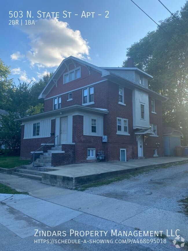 Building Photo - 2 bedroom 1 bath apartment in Champaign IL.