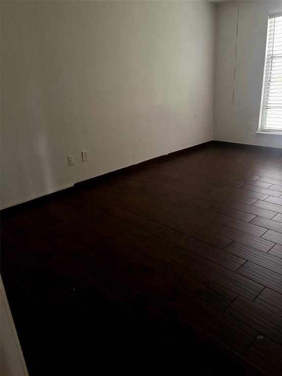 Building Photo - 3976 Versailles Dr
