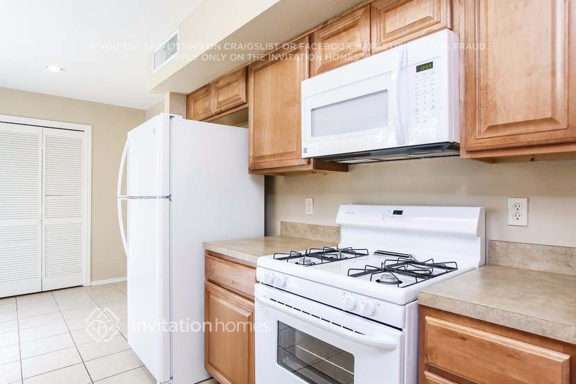 Building Photo - 6934 Haven Creek Dr