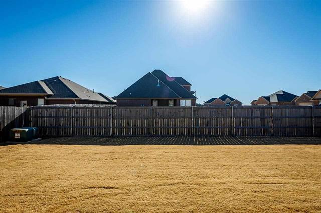 Building Photo - 7708 SW Franks Ct