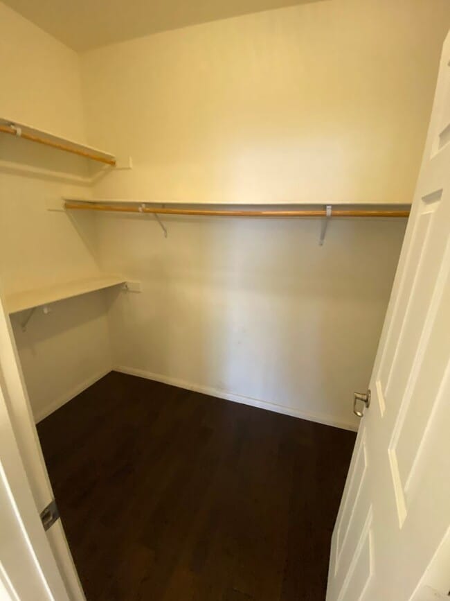 Building Photo - Beautiful 3 bed/2 bath home located in the...