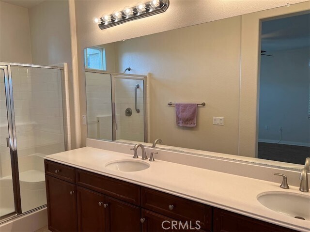 Building Photo - 126 Cascade Creek