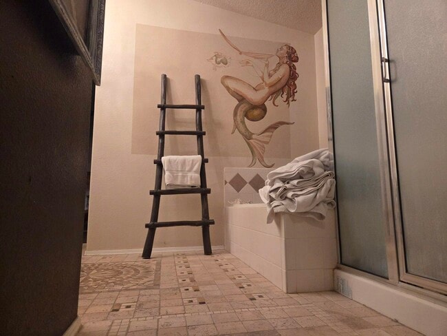 Building Photo - 939 Tambora St NW