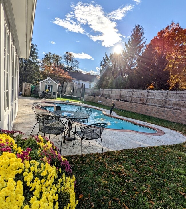 Building Photo - 1006 Kimberwicke Rd