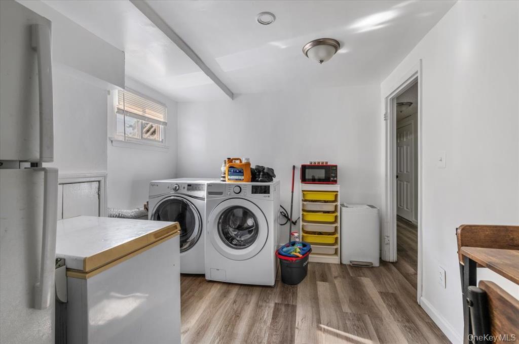 Building Photo - 22 Hudson Pl