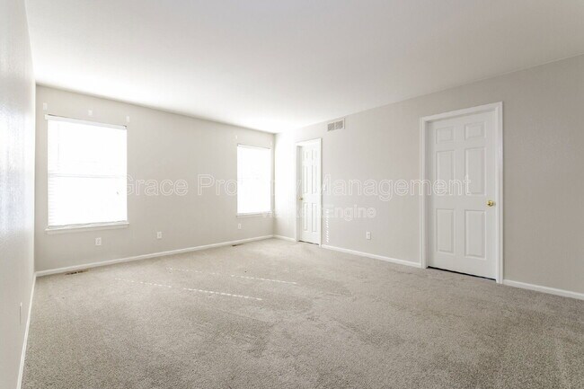 Building Photo - 10580 Garfield St