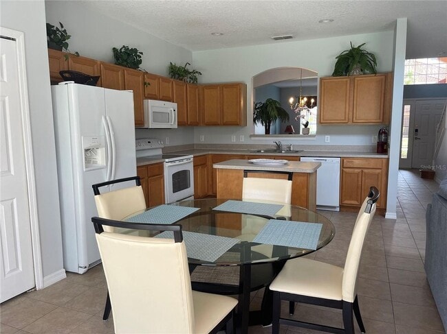 Building Photo - 1031 Solana Cir
