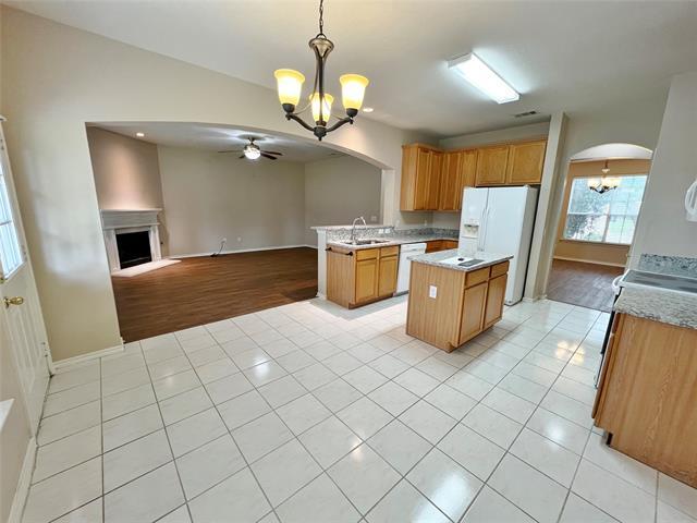 Building Photo - 1502 Nightingale Ln