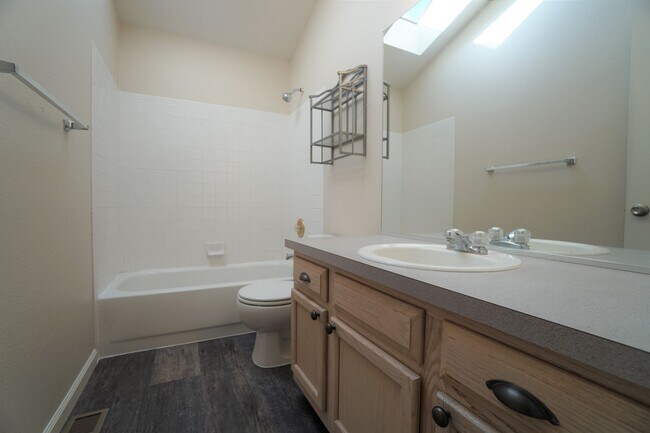 Building Photo - 2995 Frazier Ln