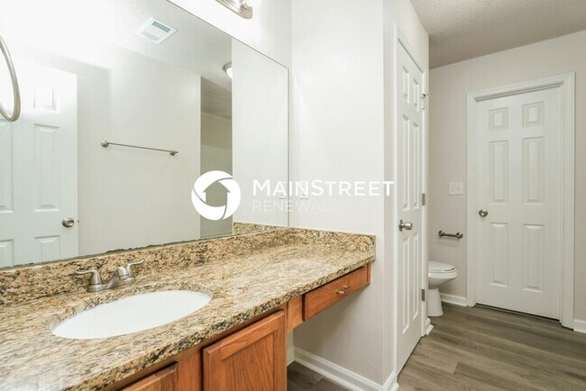 Building Photo - 3 Bedroom Pet-Friendly Home in Lithonia, GA with Main Street Renewal