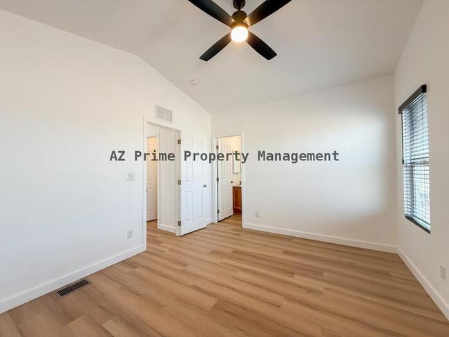 Building Photo - 51880 Gold Plains Rd