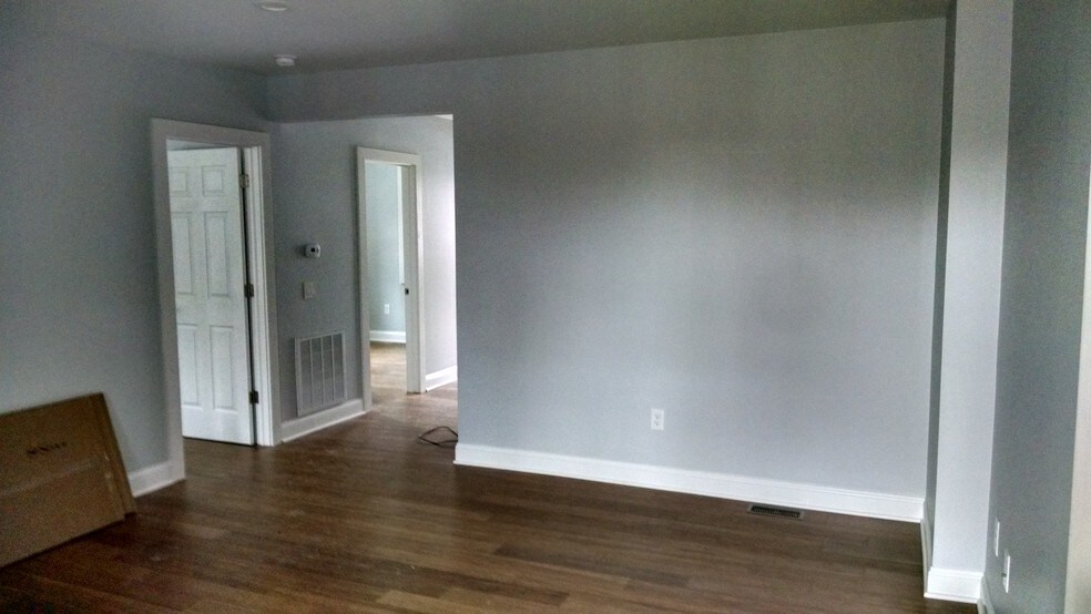 Living room - 8 Root Ave