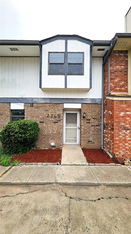 Primary Photo - 2105 NW 118th Terrace