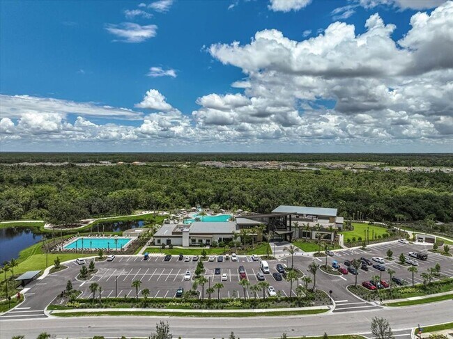 Building Photo - 7782 Waning Moon Wy