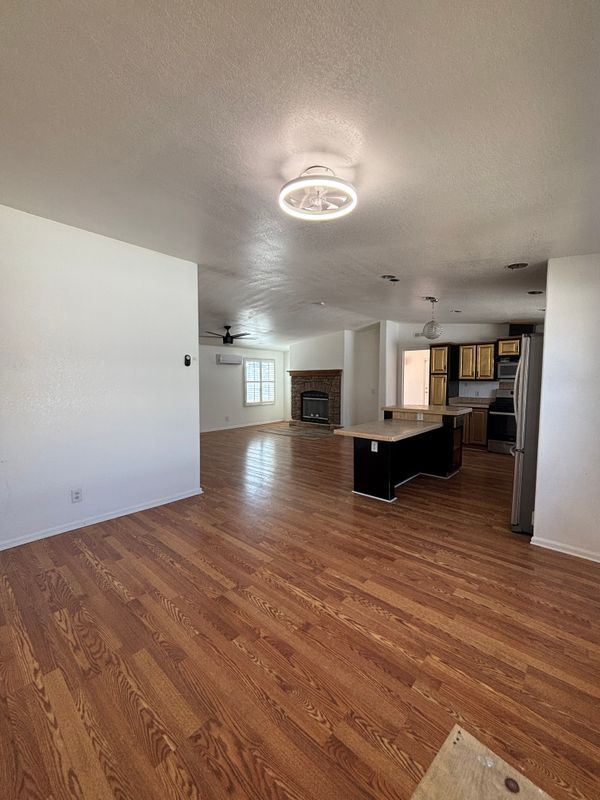 Building Photo - 1225 N Alessandro