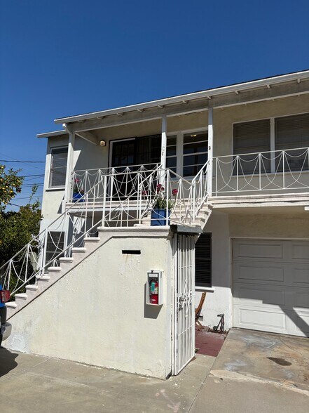 Building Photo - 373 Myrtle St