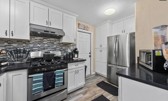 Building Photo - 2617 Pinon Springs Cir