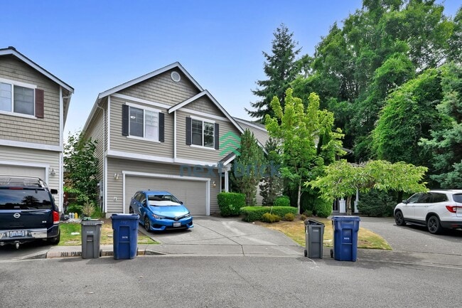 Building Photo - 3 BED & 2.5 BATH SINGLE FAMILY HOUSE FOR RENT