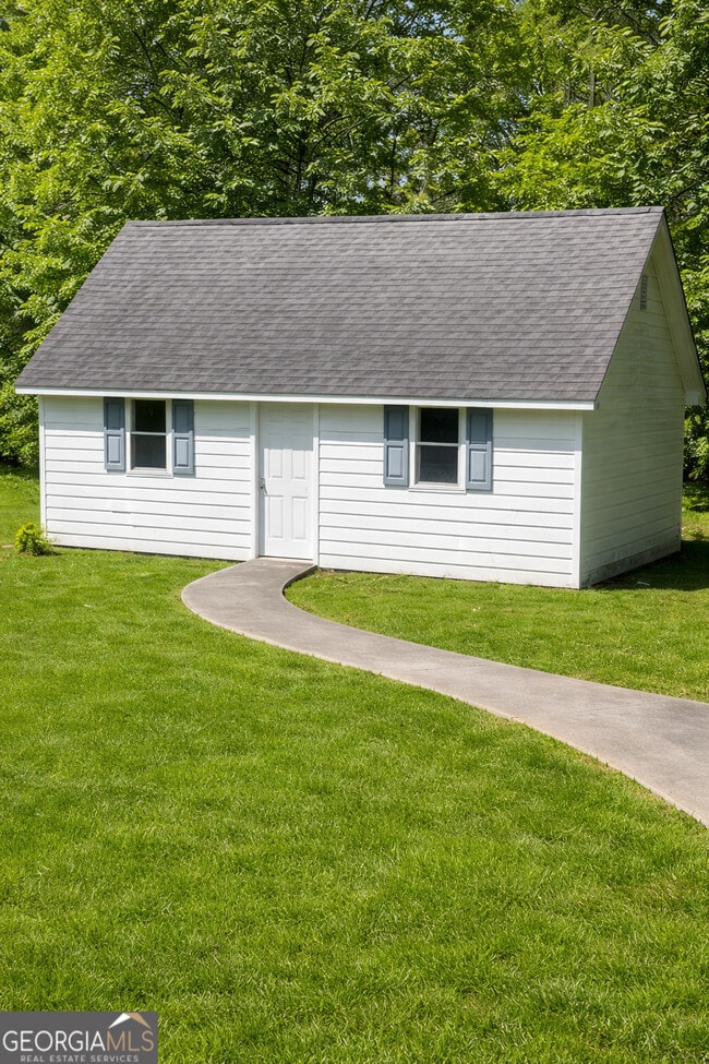 Building Photo - 120 Old Conyers Dr