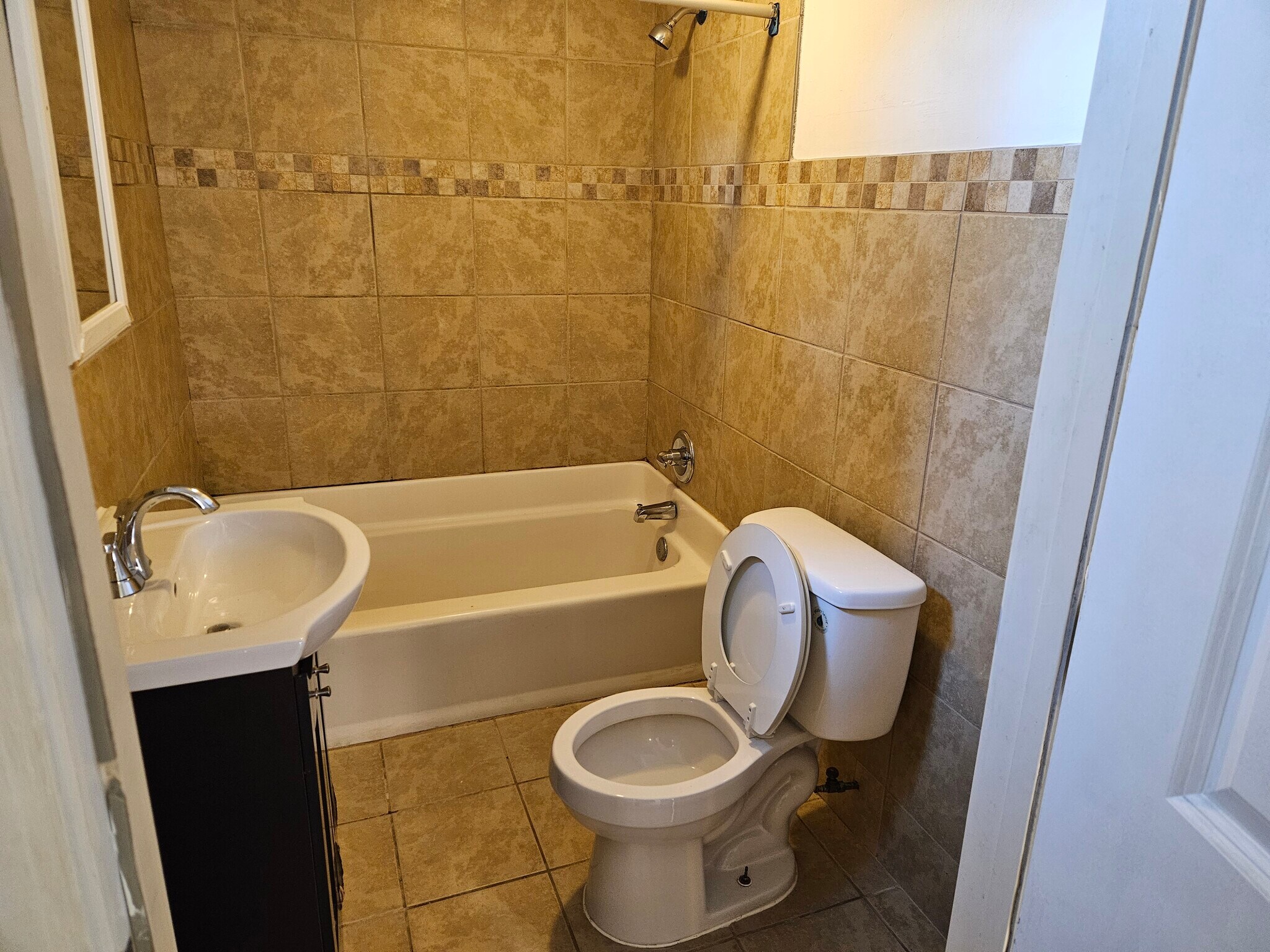 Building Photo - 2030 N Cleveland St