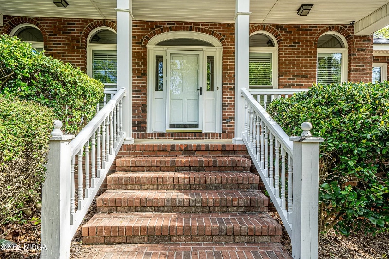 Building Photo - 205 Saddle Creek Ct