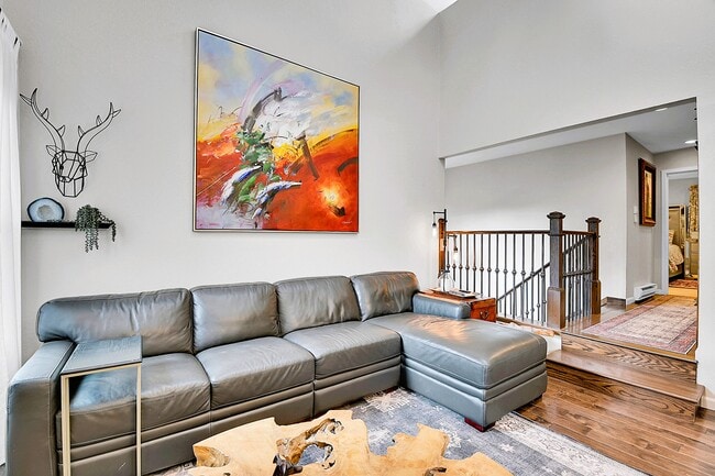 Building Photo - 30573 Sun Creek Dr