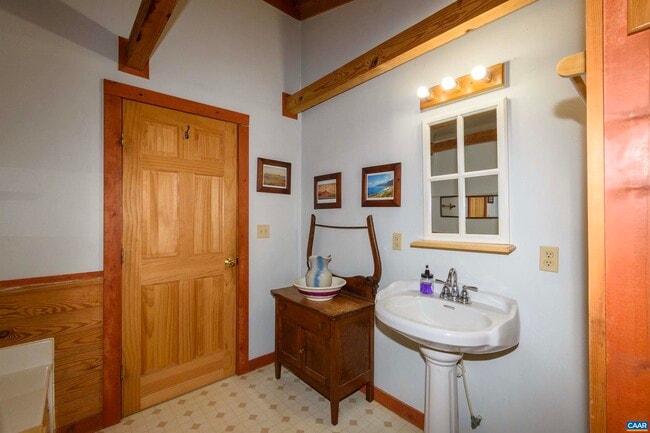 Building Photo - 11441 Old Lawyers Rd