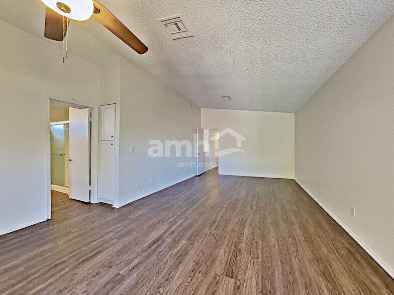 Building Photo - 4508 E Monte Way