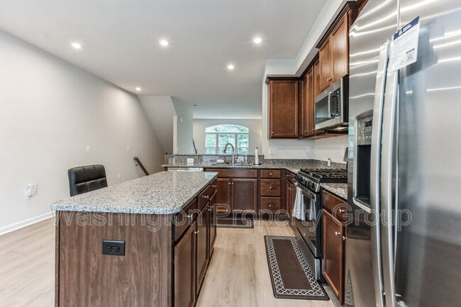 Building Photo - 18315 Reaper Hl Ct