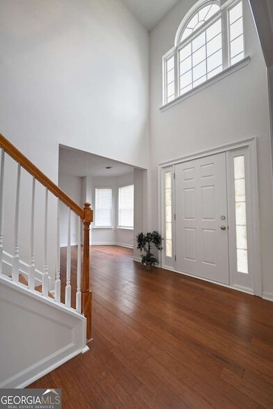Building Photo - 3998 Oak Crossing Dr NE