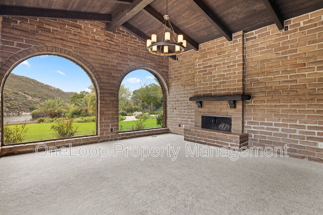 Building Photo - 4085 Via Palo Verde Lago