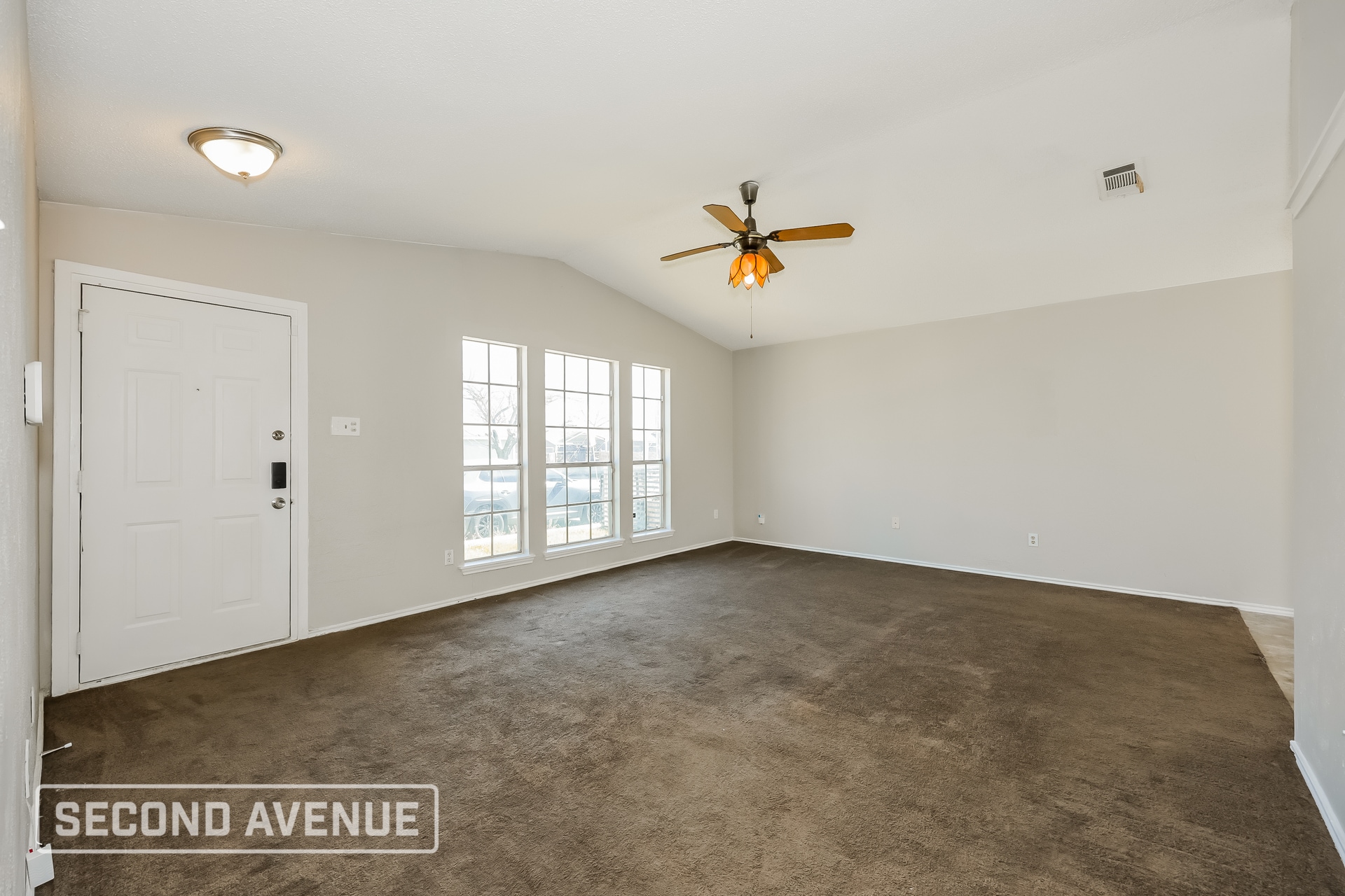 Building Photo - 1937 Red Cloud Dr