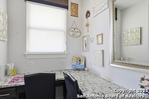 Building Photo - 2551 Verona Wy