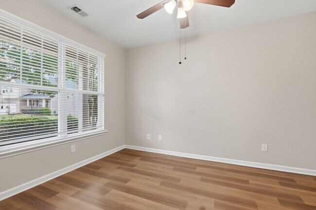 Building Photo - 9950 Autry Vue Ln