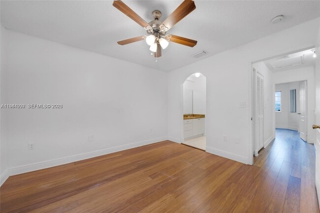 Building Photo - 14260 SW 121st Pl