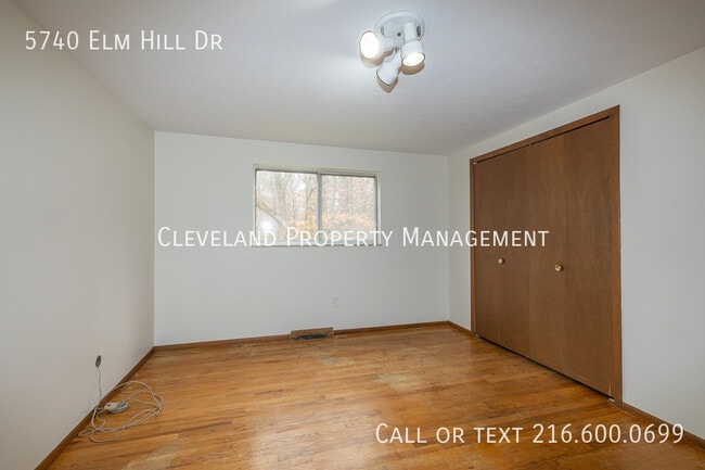 Building Photo - 5740 Elm Hill Dr