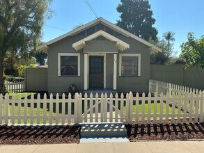 Building Photo - River (330) / S Grand (615 &amp; 625)
