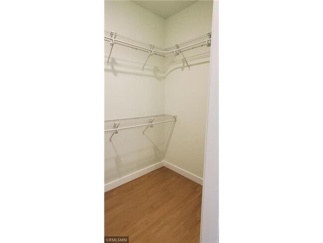 Building Photo - 1229-1231 Wisteria Ln