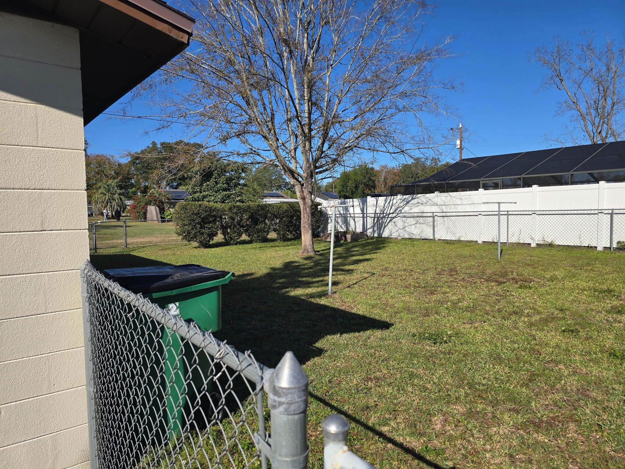 Large backyard - 38835 B Ave