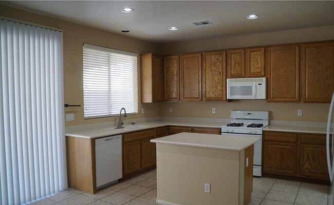 Building Photo - 7918 Sagebrush Bend St