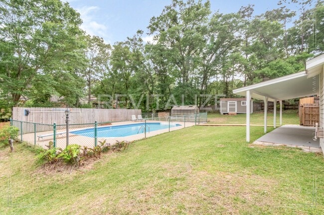 Building Photo - 1724 Rustic Wood Ct